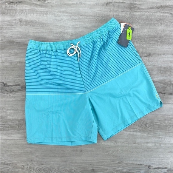 🔹QUICKSILVER- PORTSIDE VOLLY 18 BOARD-SHORTS - Picture 1 of 9